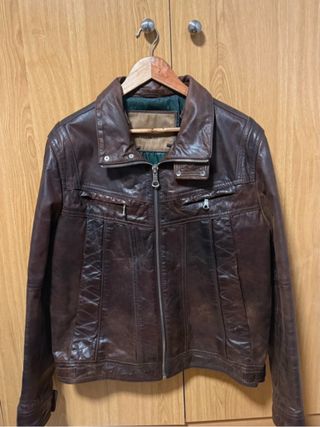 Chaqueta de piel Zara marrón