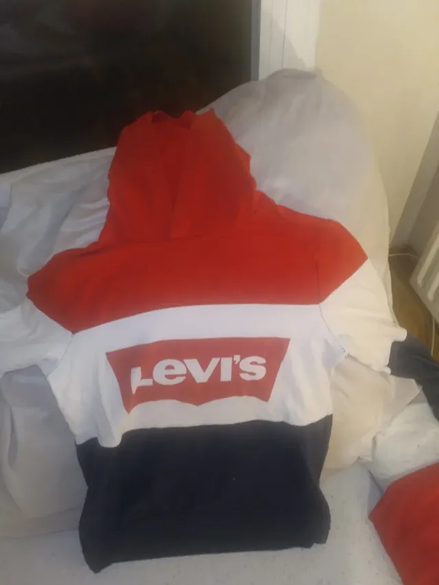 Sudadera Levi's Color Block talla 8 años