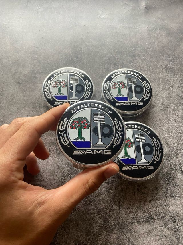 Tapabujes Mercedes AMG 75mm Nuevos