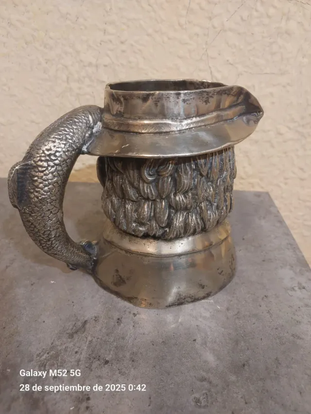 Antica caraffa in alpaca