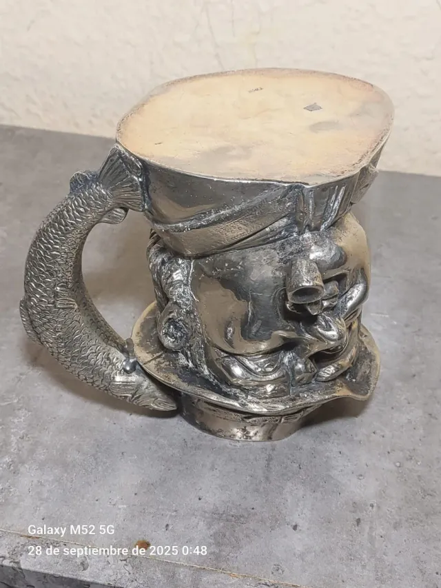 Antica caraffa in alpaca