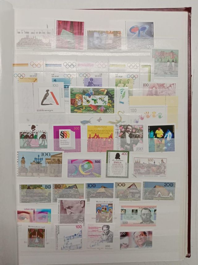 Clasificador con 1275 sellos de Alemania Nuevos