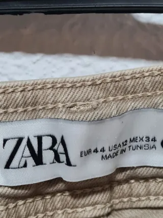 Pantalón ancho Zara beige