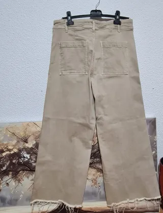 Pantalón ancho Zara beige