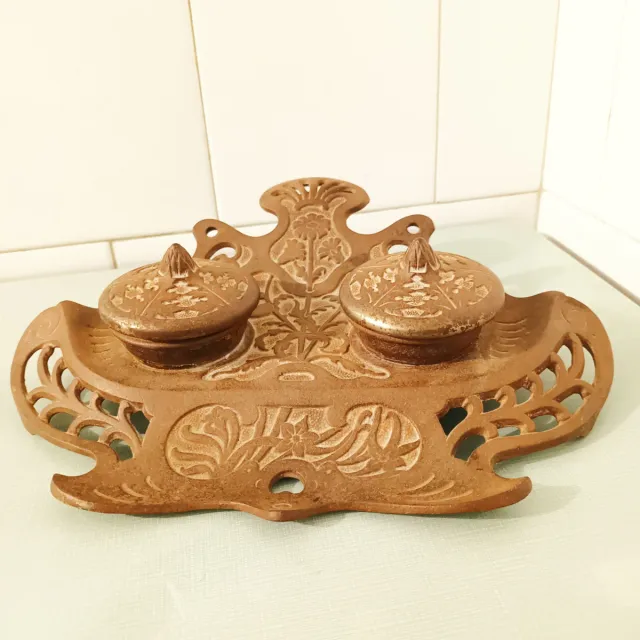 Tintero antiguo fundición siglo XIX