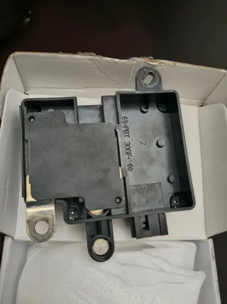 Módulo Regulador Bateria Mercedes W211