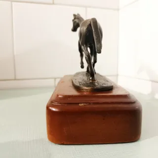 Caballo Bronce Firmado Base Madera