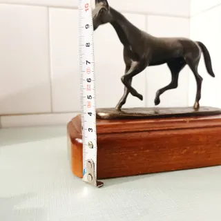 Caballo Bronce Firmado Base Madera