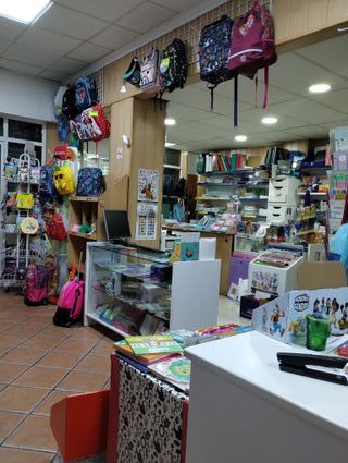 Traspaso copistería y papelería