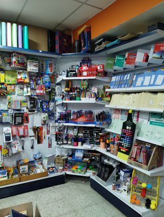 Traspaso copistería y papelería