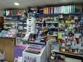 Traspaso copistería y papelería