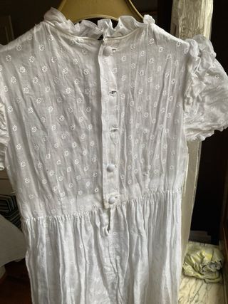 Vestido de comunión  blanco. Hecho a mano