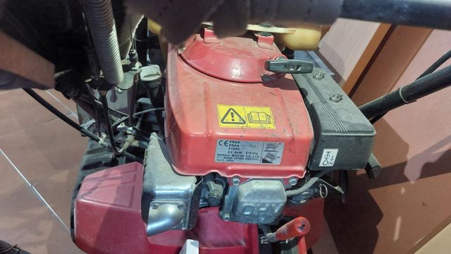 Carretilla Oruga Honda HP 400