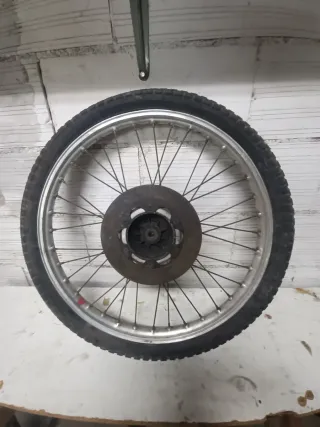 Llanta Delantera Rieju Supermarathon/RV 50