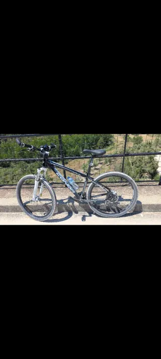 Bicicleta de montaña MTB Conor 8500