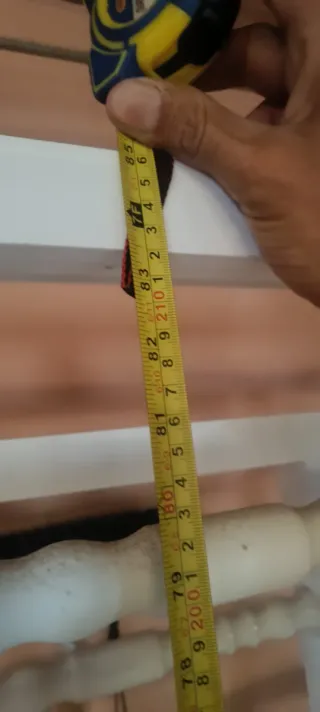 Rejas metálicas blancas