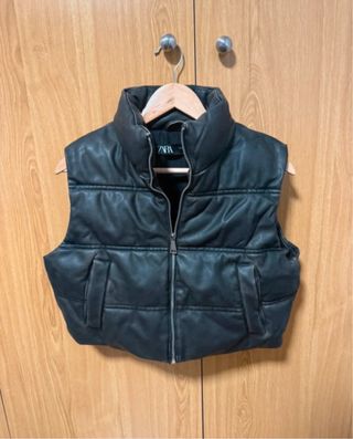 Chaleco corto acolchado Zara negro