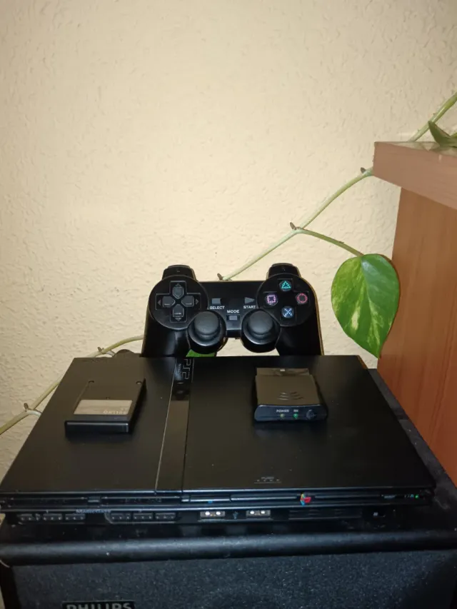 PlayStation 2 Slim Negra