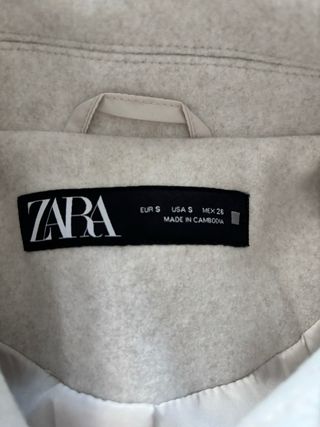Cazadora Zara cremallera crudo