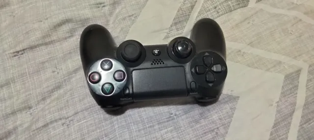 Mando PS4 Inalámbrico Negro
