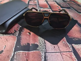 Occhiali da sole Dsquared2 neri/oro