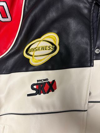 Giacca ecopelle Bershka modello bomber