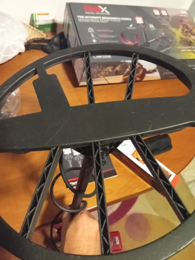 Detector de metais Nokta Find Pro submersível