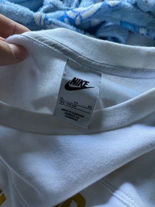 Sudadera Nike Air Blanca y Dorada