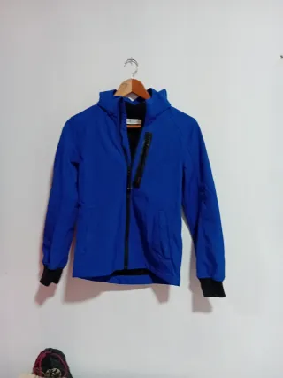 Chaqueta niño capucha neopreno térmica