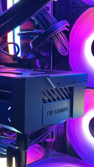 PC Gaming Ryzen 9900X 64GB RTX 5070 T