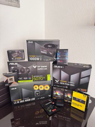 PC Gaming Ryzen 9900X 64GB RTX 5070 T