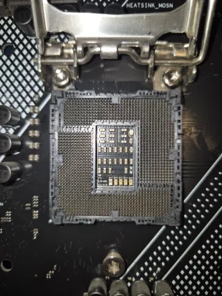 Bundle PC Gaming RTX 2060 Super i5 9600KF Trieste