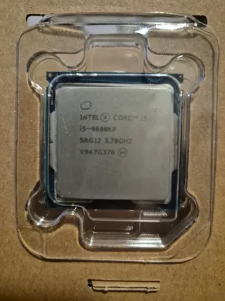 Bundle PC Gaming RTX 2060 Super i5 9600KF Trieste