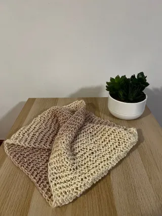 Bufanda tejida a mano lana