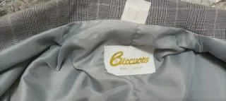 Blazer gris y azul clarito (M). En buen estado