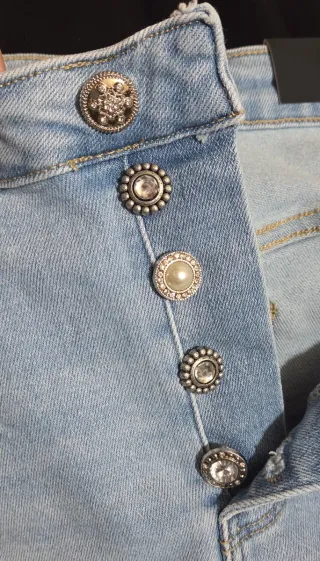 Vaqueros botones joya