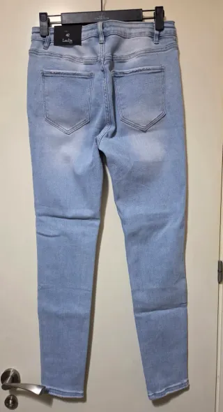 Vaqueros botones joya