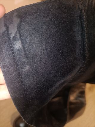 Botas altas de tacón negras