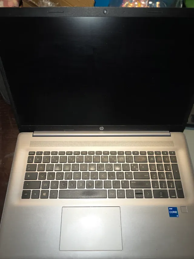 Portátil HP 470 G8 Prata e Preto