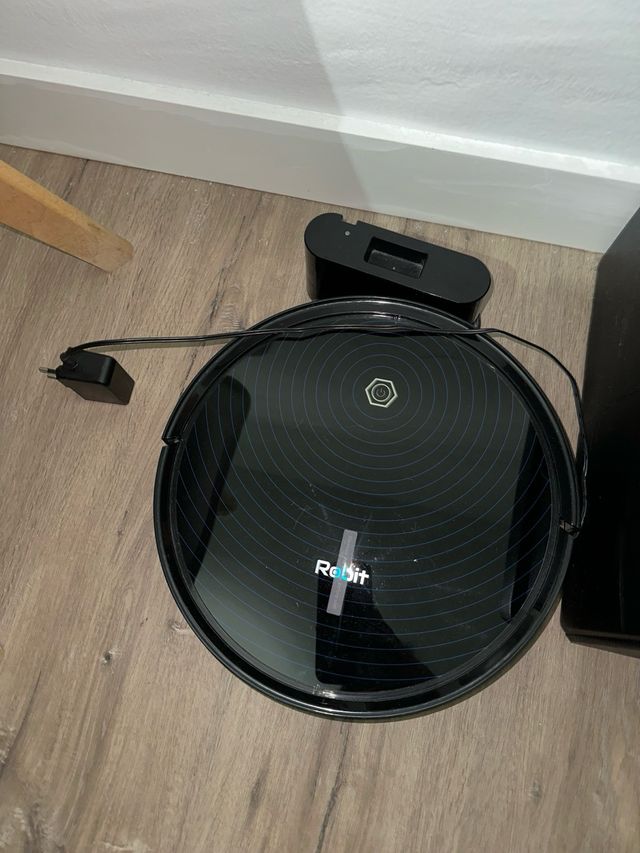 Robot Aspirador Negro