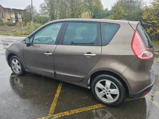 Renault Scenic 2011