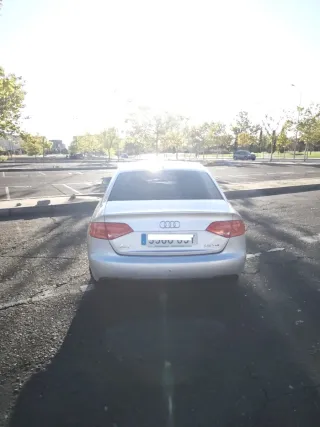 Audi A4 bixenon 2.0 TDI 143 CV