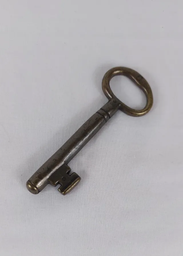 llaves antiguas bronce