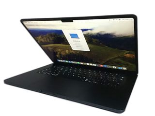 portatil apple apple macbook air m3 8-core 4.0 15 (10gpu) (2024) (a3114)