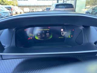 Peugeot 2008 BlueHDI 130 S&S EAT8 GT