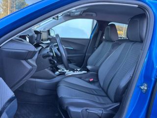 Peugeot 2008 BlueHDI 130 S&S EAT8 GT