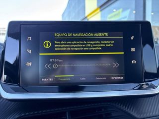 Peugeot 2008 BlueHDI 130 S&S EAT8 GT