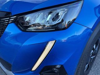 Peugeot 2008 BlueHDI 130 S&S EAT8 GT