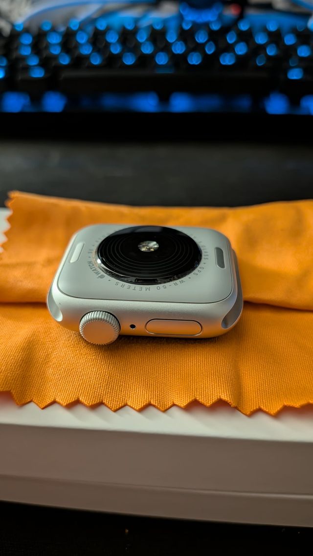 Apple Watch SE (2 Gen)