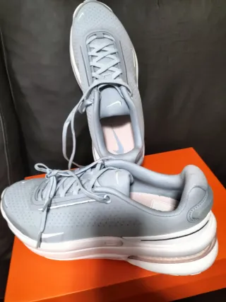 Zapatillas Nike  Talla 44